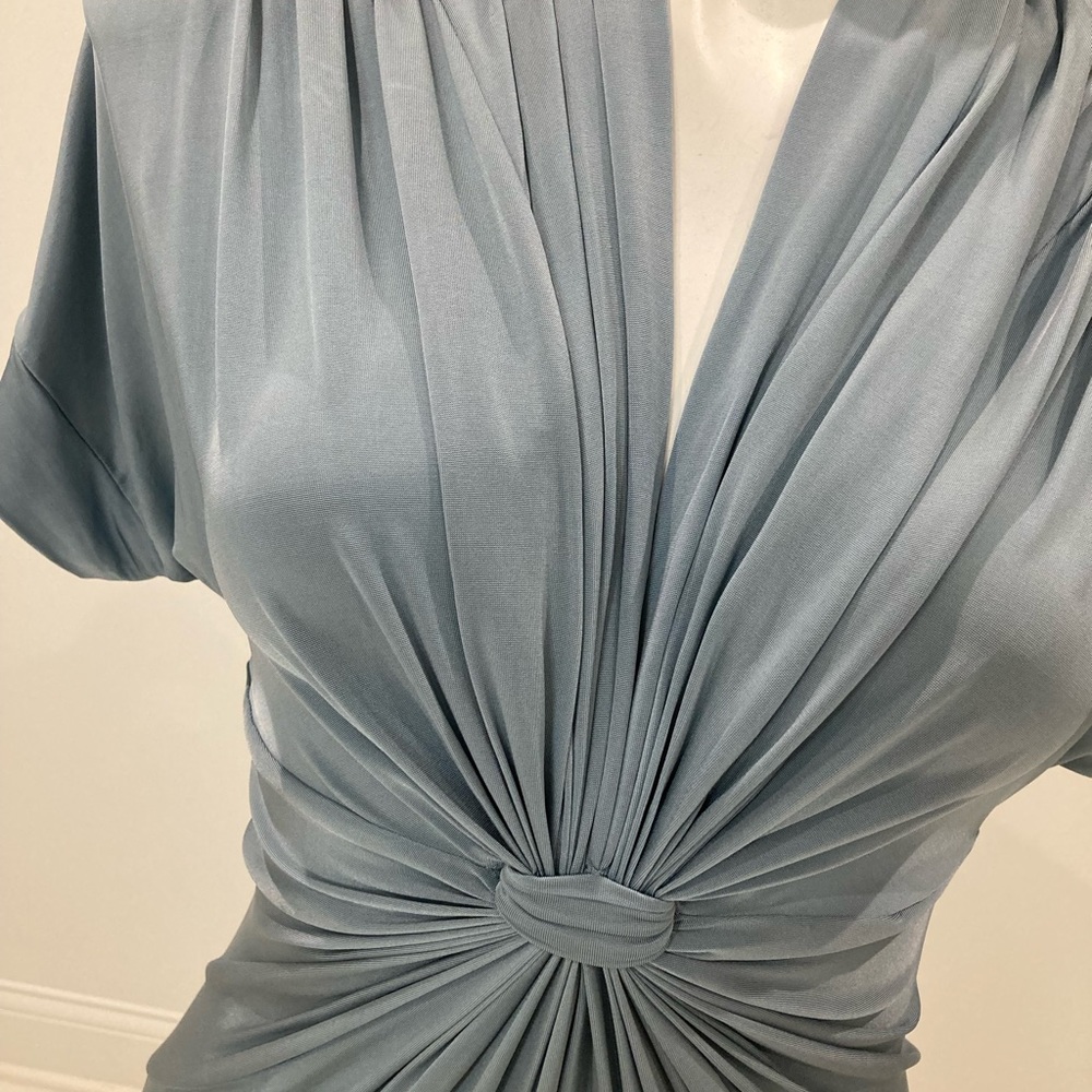 BCBG Maxazria ladies short sleeve dressy silky blouse ruched v neck sky blue S - Picture 9 of 13